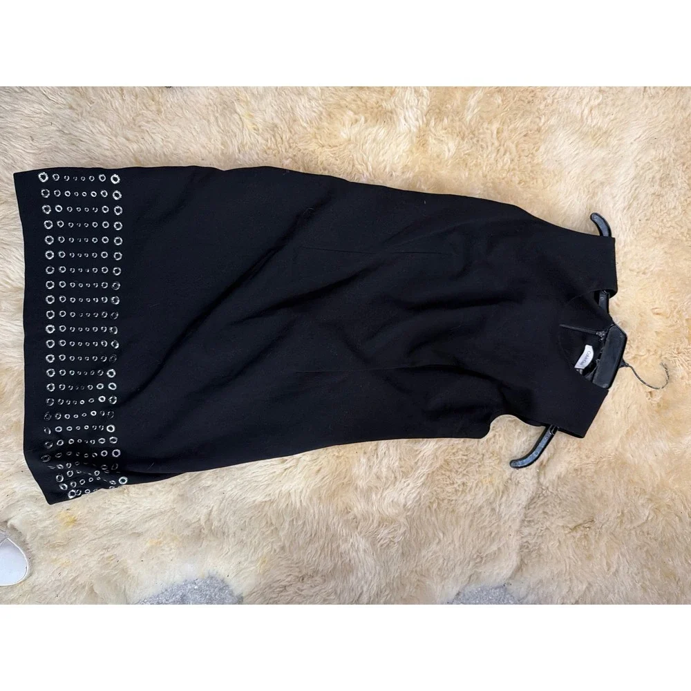 Calvin Klein Black Sleeveless Sheath Dress Grommet Eyelet Hem Detail Knee Length